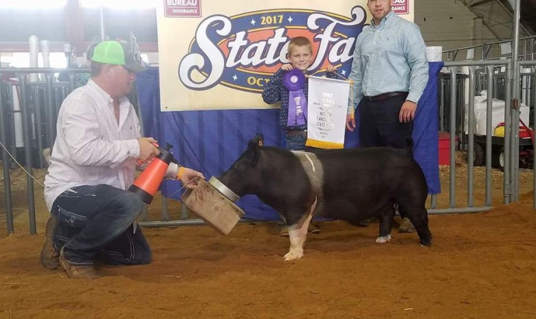 Ashton Seal with the 3rd Overall Barrow at the 2017 NC State Fair