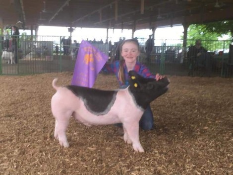 Jordan Schneider with the Reserve Champion at the 2019 Jefferson County, WV Spring Classic Show