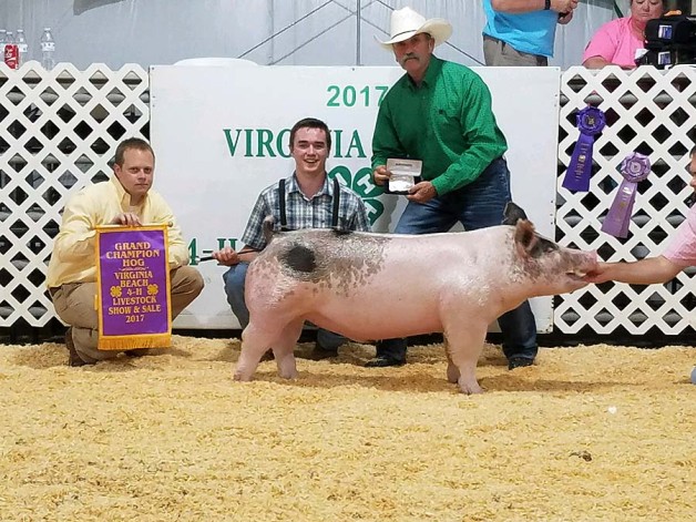 Parker Woodruff with the Grand Champion at the 2017 Virgina Beach, VA Livestock Show