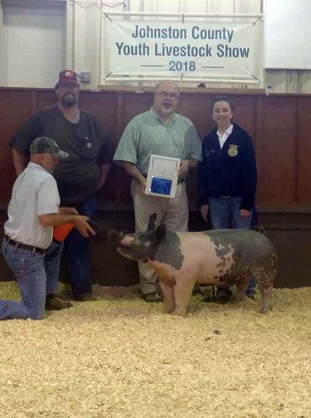 The Beasley Family with the Grand Champion at the 2018 Johnston County, NC Livestock Show